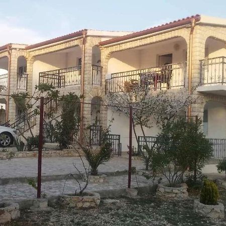 Apartmani Samanta Vir Kültér fotó
