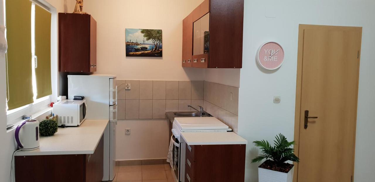 Apartmani Samanta Vir Kültér fotó
